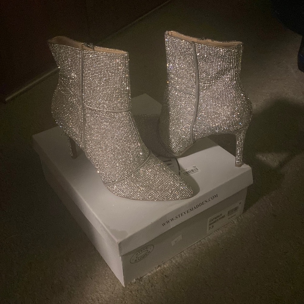 Steve madden CATWALK 7.5